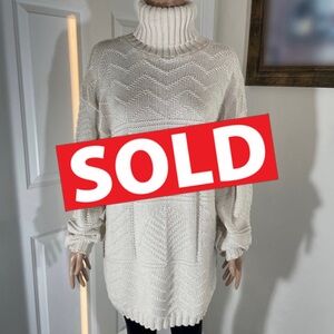 **SOLD** Eddie Bauer White Knitted Sweater Dress With Turtleneck